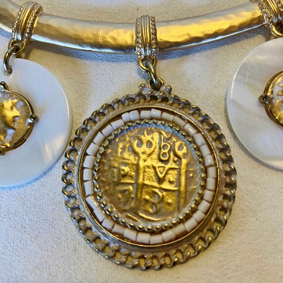 Chico's Set Necklace Bracelet Coin Pendant Gold Tone Metal Mother Of Pearl Stone - Picture 6 of 15